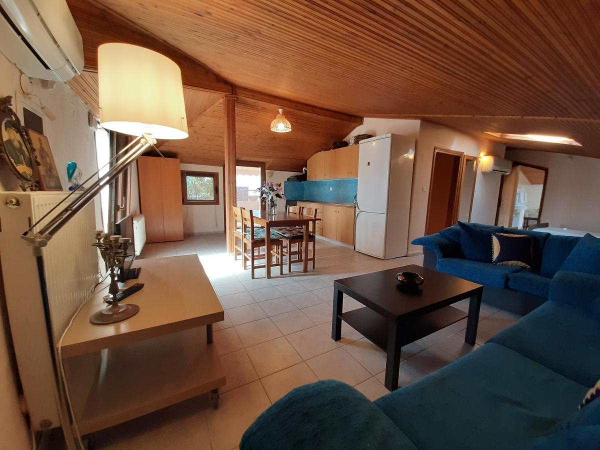 פפקוהורי Hotel Flesvos מראה חיצוני תמונה
