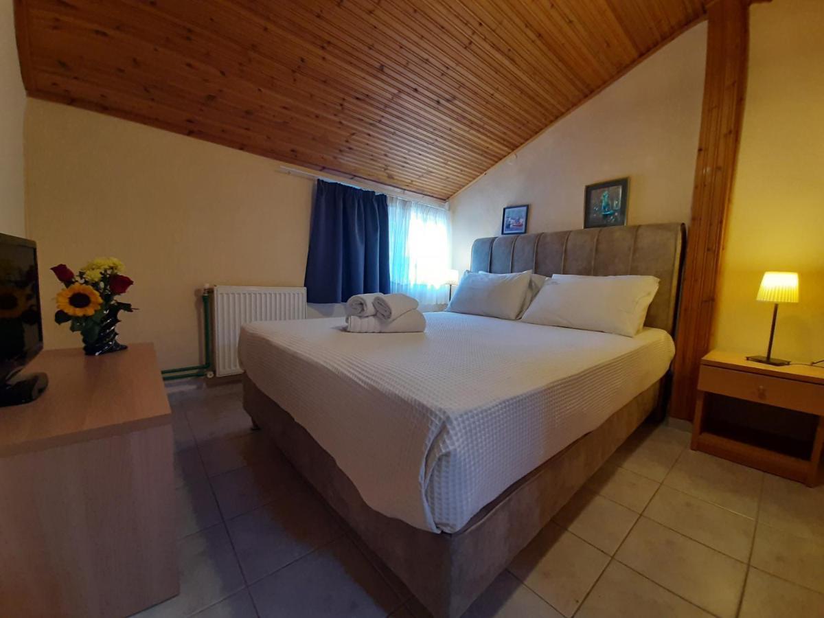 פפקוהורי Hotel Flesvos מראה חיצוני תמונה