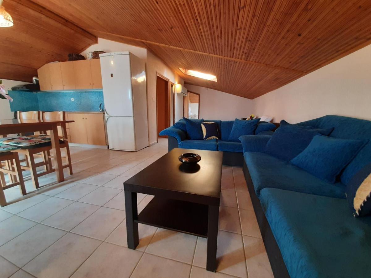 פפקוהורי Hotel Flesvos מראה חיצוני תמונה