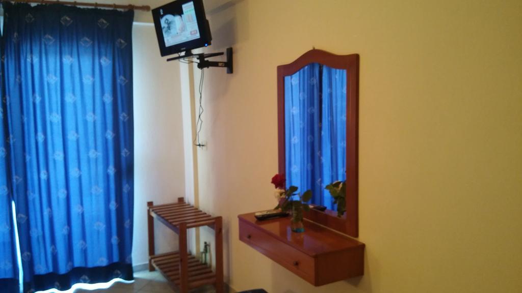 פפקוהורי Hotel Flesvos מראה חיצוני תמונה