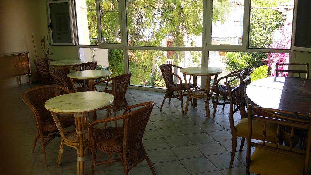 פפקוהורי Hotel Flesvos מראה חיצוני תמונה
